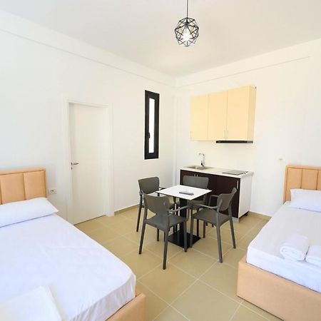 Vila S&S Vlore Exterior photo